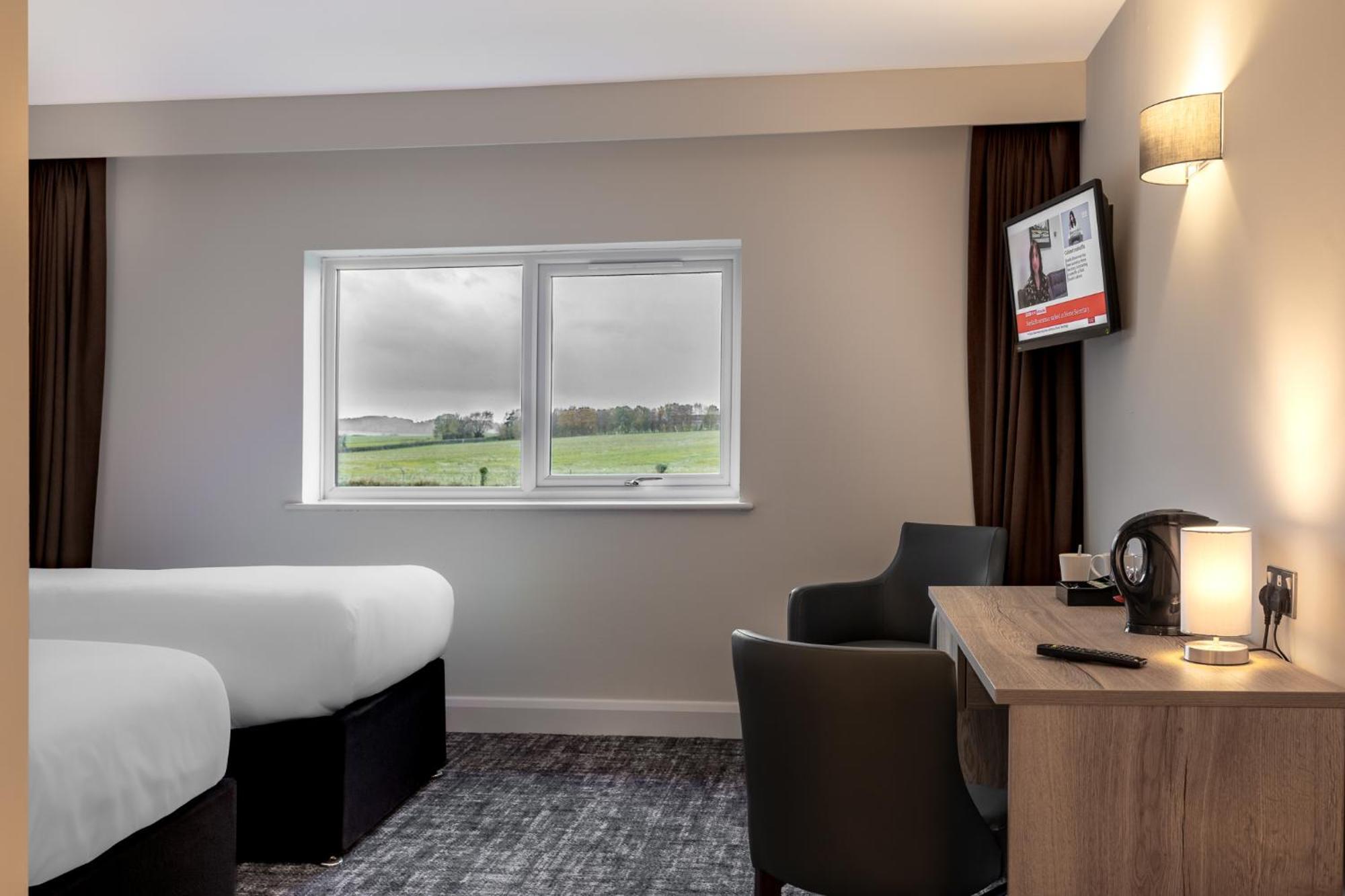 The Stones Hotel Salisbury Kültér fotó